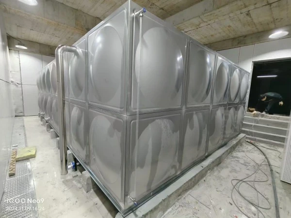 水箱2.jpg 水箱2.jpg